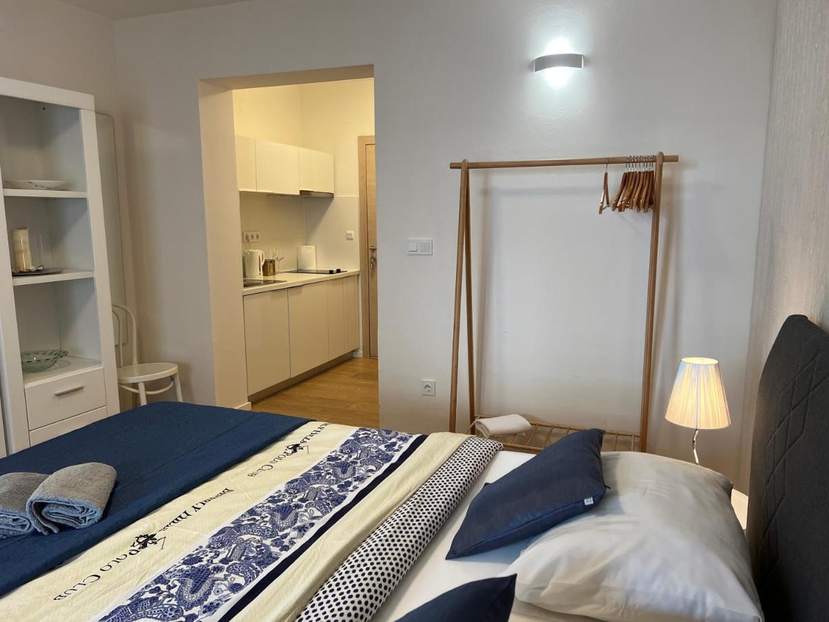 Studio Apartment Marina Mel Нови-Винодолски Экстерьер фото