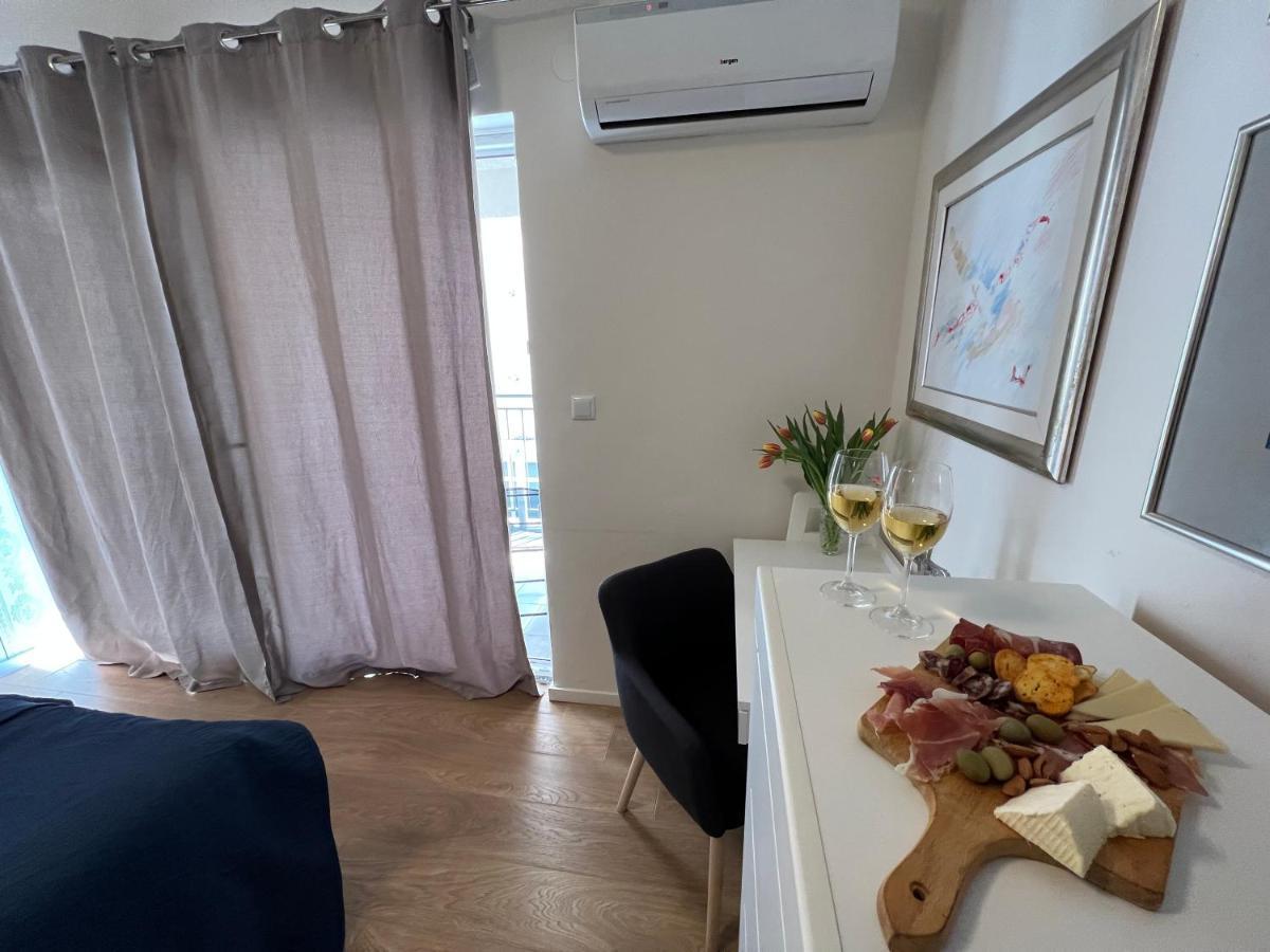 Studio Apartment Marina Mel Нови-Винодолски Экстерьер фото