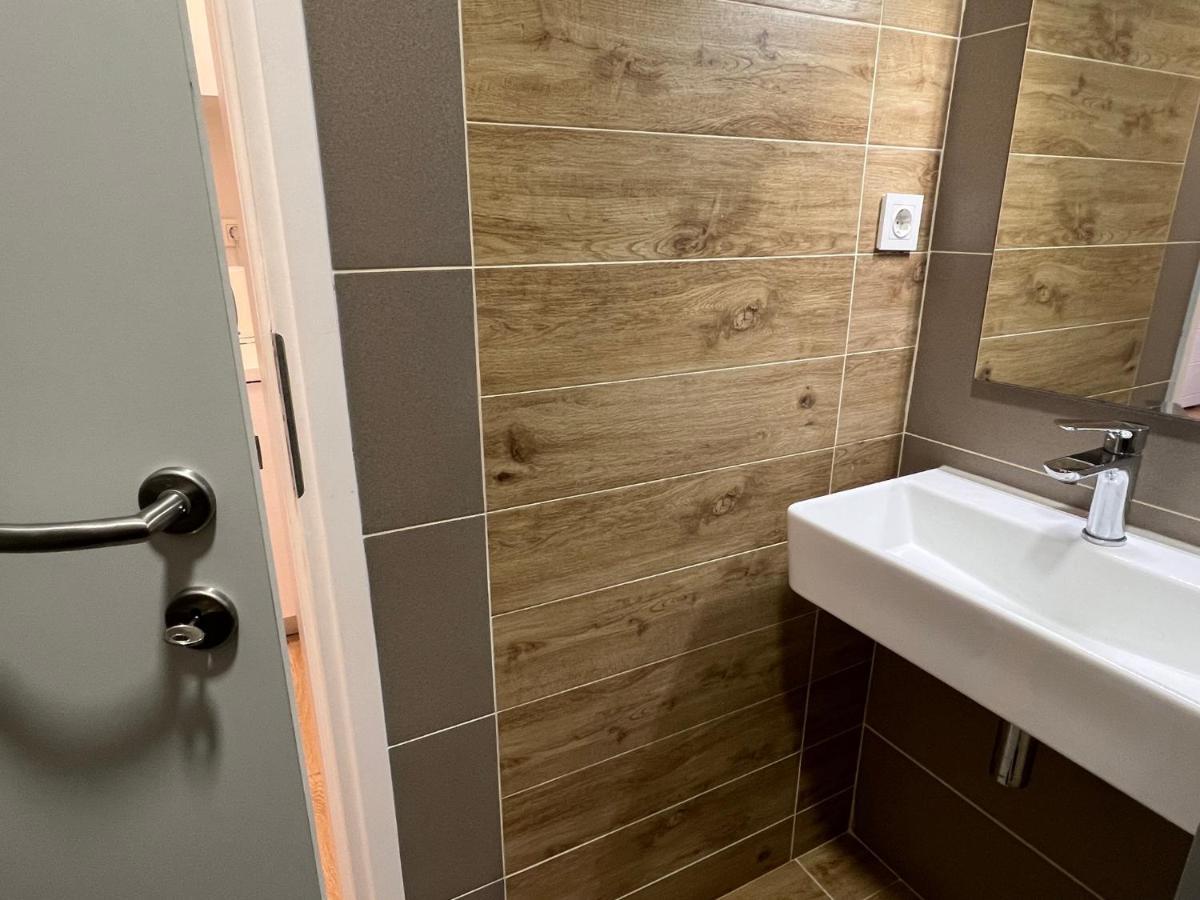 Studio Apartment Marina Mel Нови-Винодолски Экстерьер фото